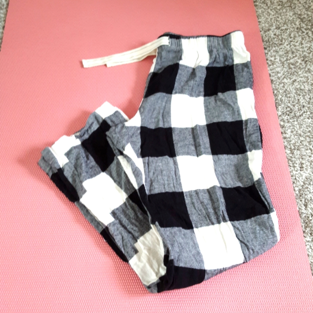Old Navy Flannel Pajama Pants